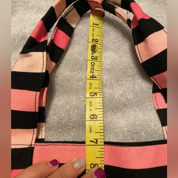 Victoria’s Secret bag hello gorgeous - Picture 7 of 8